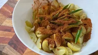 Winter mixed vegetable and amla pickle in mustard oil 7